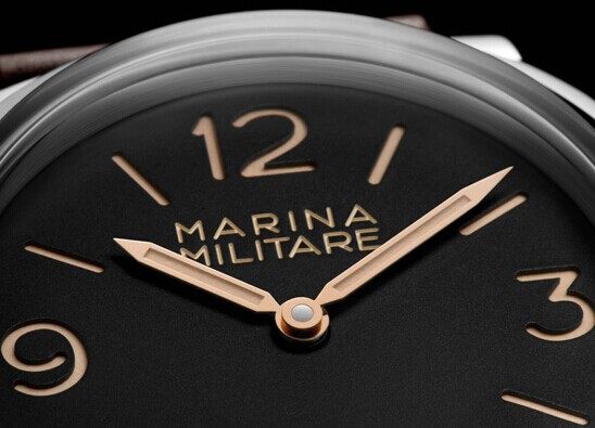 沛纳海Radiomir 1940 Marina Militare 腕表 Radiomir 1940 Panerai 沛纳海 新表预览  第1张