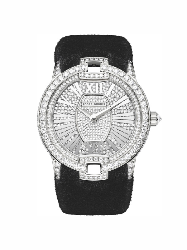 罗杰杜彼：簇新时光尊奢盛享                  Roger Dubuis 2014圣诞节臻选礼赞 圣诞 罗杰杜彼 Roger Dubuis 热点动态  第4张