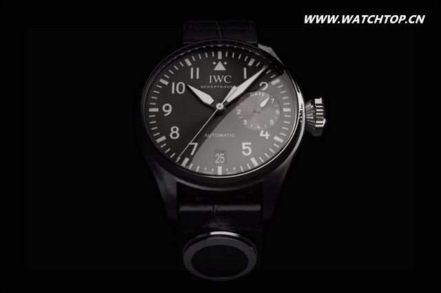 售价9.5万 万国腕表也推奢华智能手表