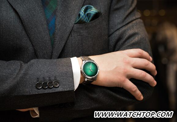 让人眼前一亮 与众不同的绿色腕表 雅克德罗 亨利慕时 梵克雅宝 绿色腕表 腕表 热点动态  第1张