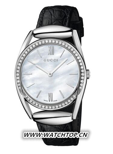李宇春佩戴Gucci Horsebit钻石款腕表亮相芭莎之夜 芭莎之夜 Gucci Horsebit 钻石 李宇春 Gucci 腕表 热点动态  第2张