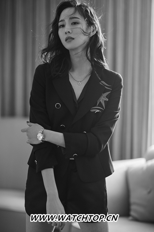 EMPORIO ARMANI品牌挚友张钧甯优雅亮相京东钟表之夜活动 EMPORIO ARMANI 张钧甯 行业资讯  第1张