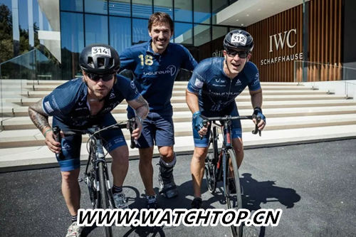 七支IWC万国表车队代表劳伦斯 顺利完赛TORTOUR自行车拉力赛